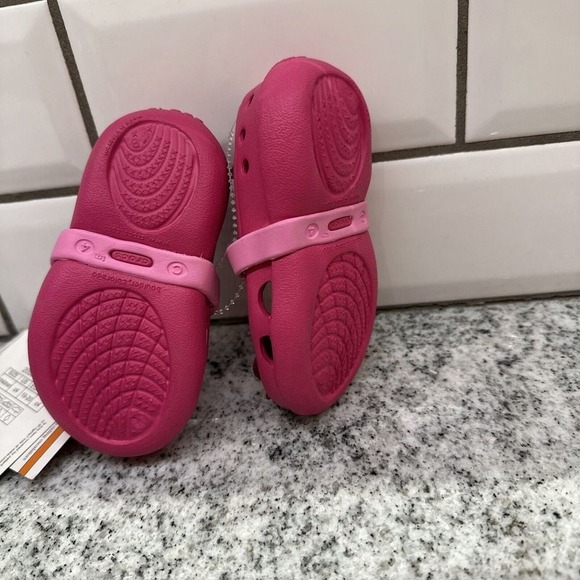 New With Tag CROCS Keeley Springtime Keeley Raspberry/Petal Pink Sandals Size C4 - Picture 6 of 6